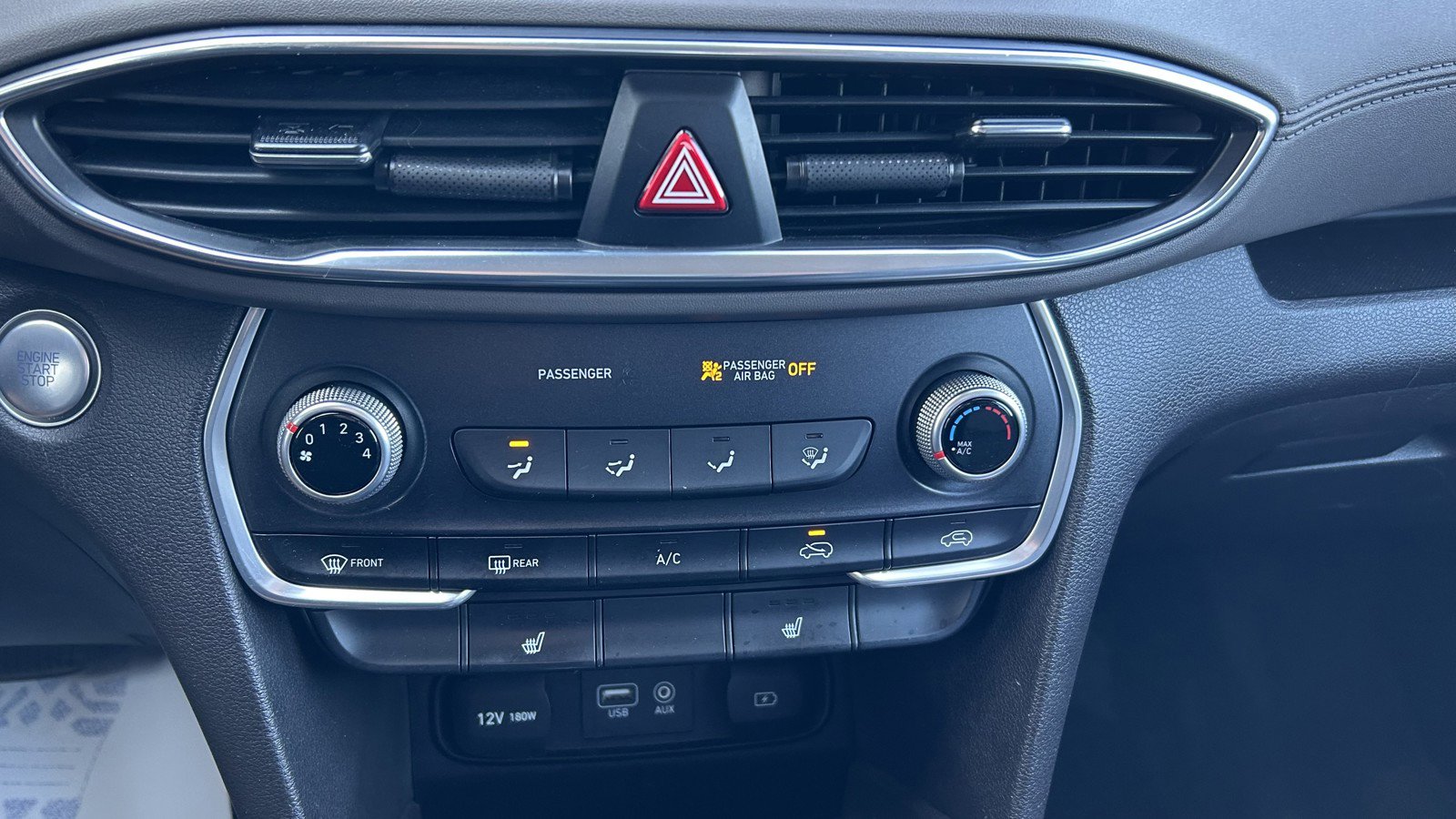 Used 2020 Hyundai Santa Fe SEL image 30