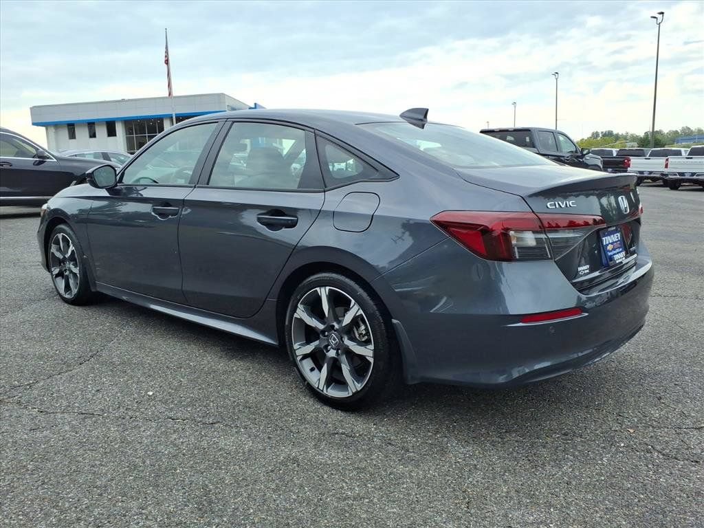 Used 2025 Honda Civic FWD Hybrid Sedan image 5