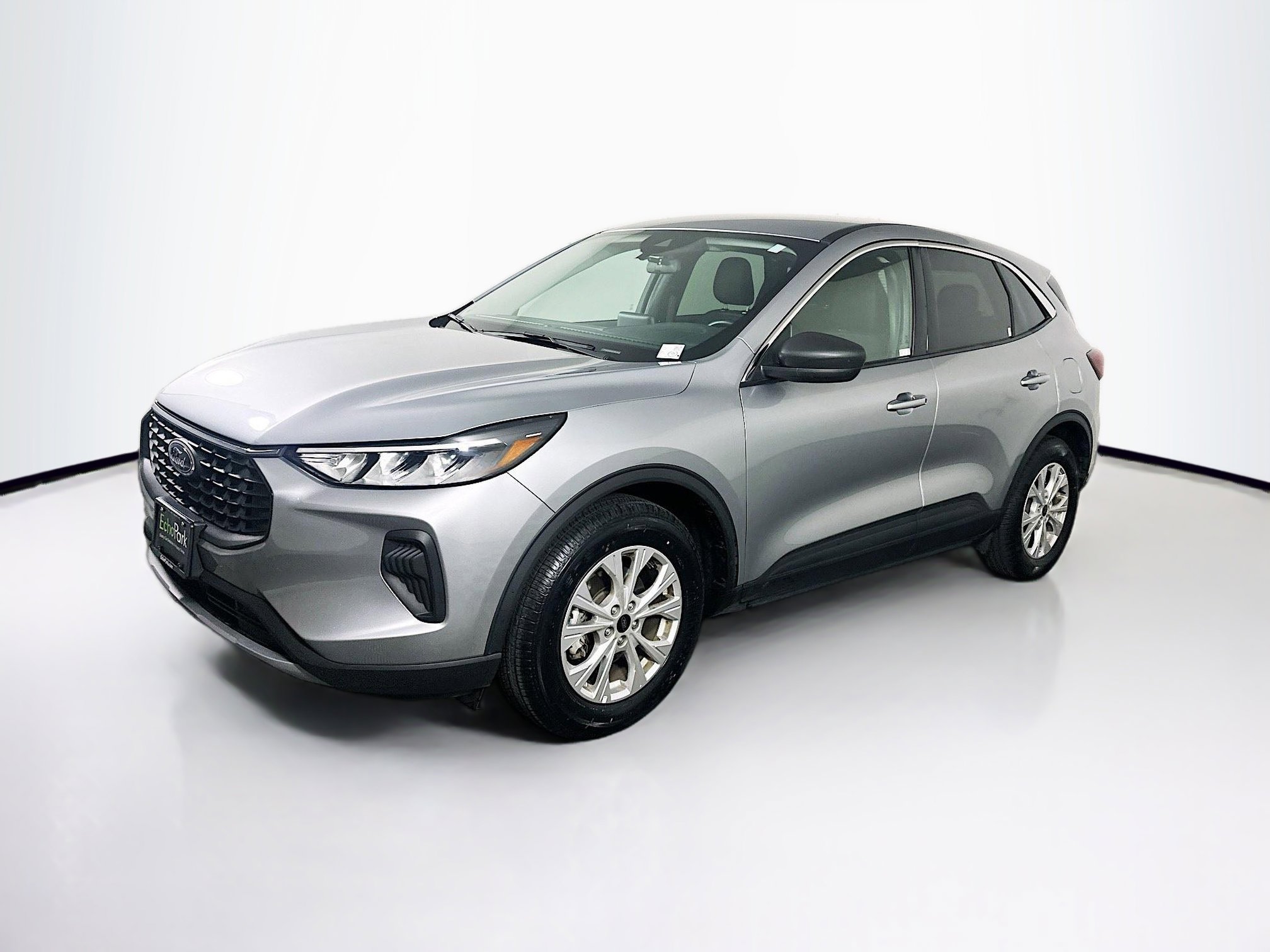 Used 2024 Ford Escape Active FWD image 3