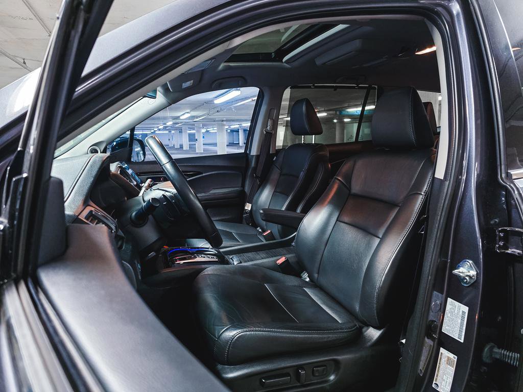 Used 2022 Honda Pilot Touring image 18