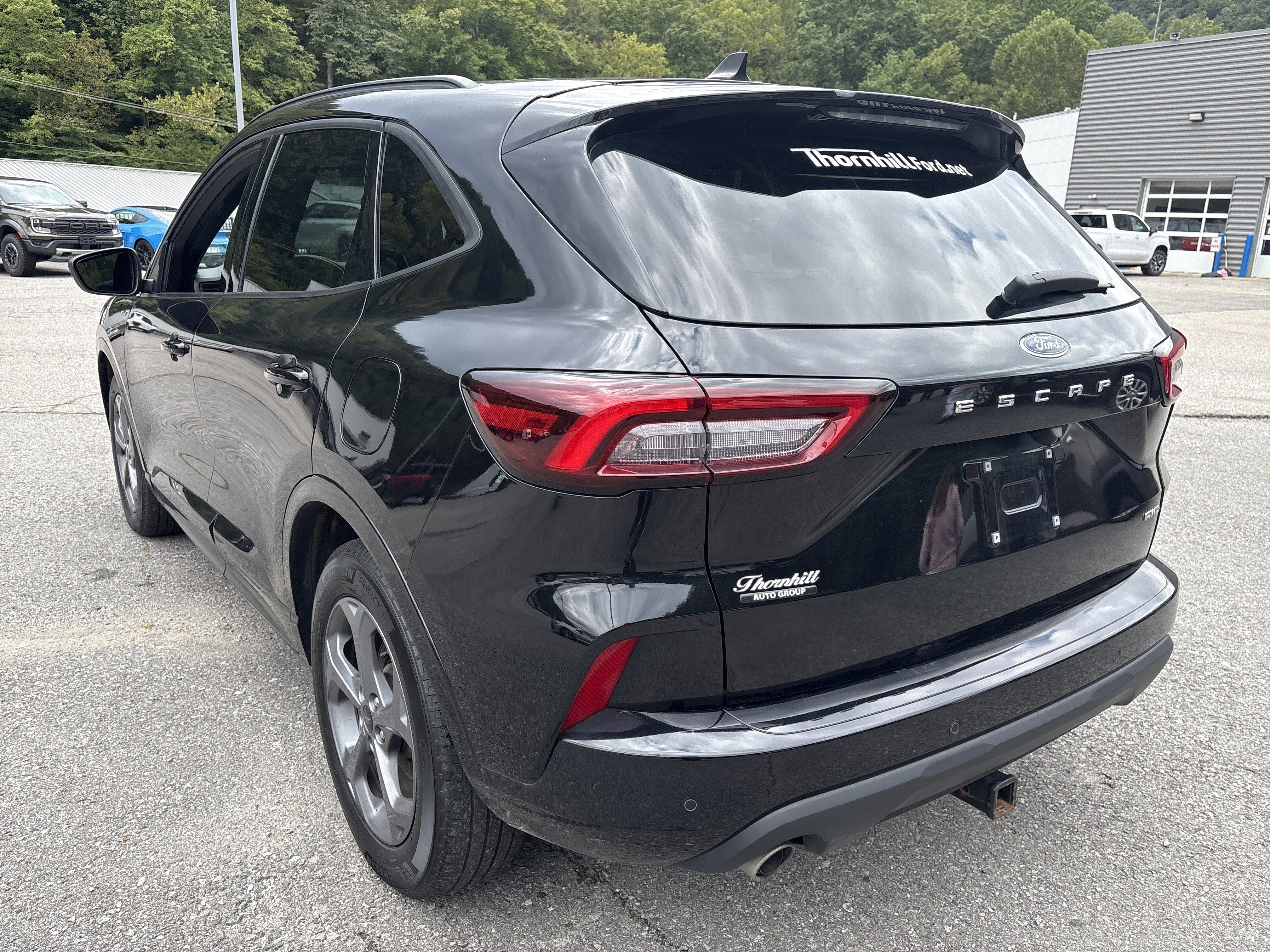 Used 2023 Ford Escape ST-Line w/ Tech Pack #1 AWD/4WD image 6