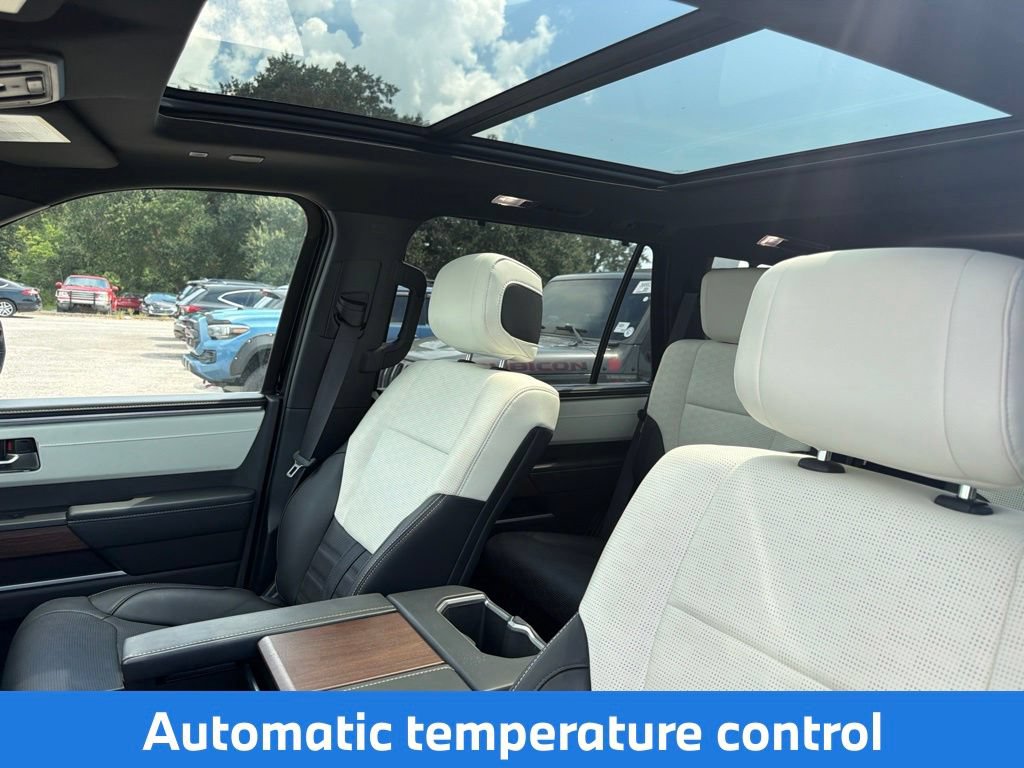 Used 2025 Toyota Sequoia Capstone AWD/4WD image 24