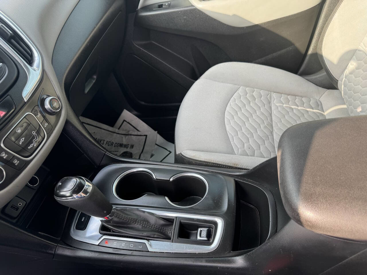 Used 2018 Chevrolet Equinox LS image 17