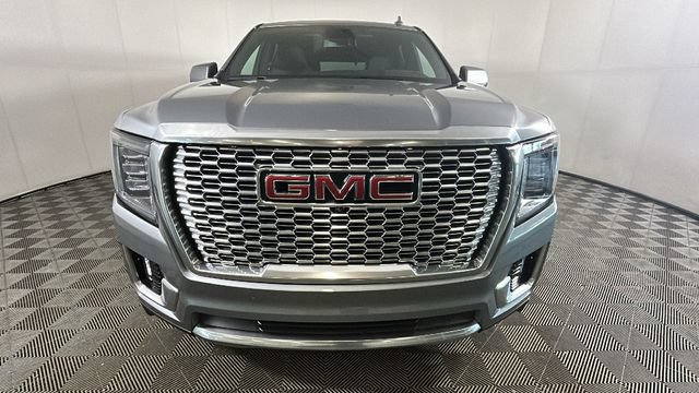 Used 2023 GMC Yukon Denali AWD/4WD image 7