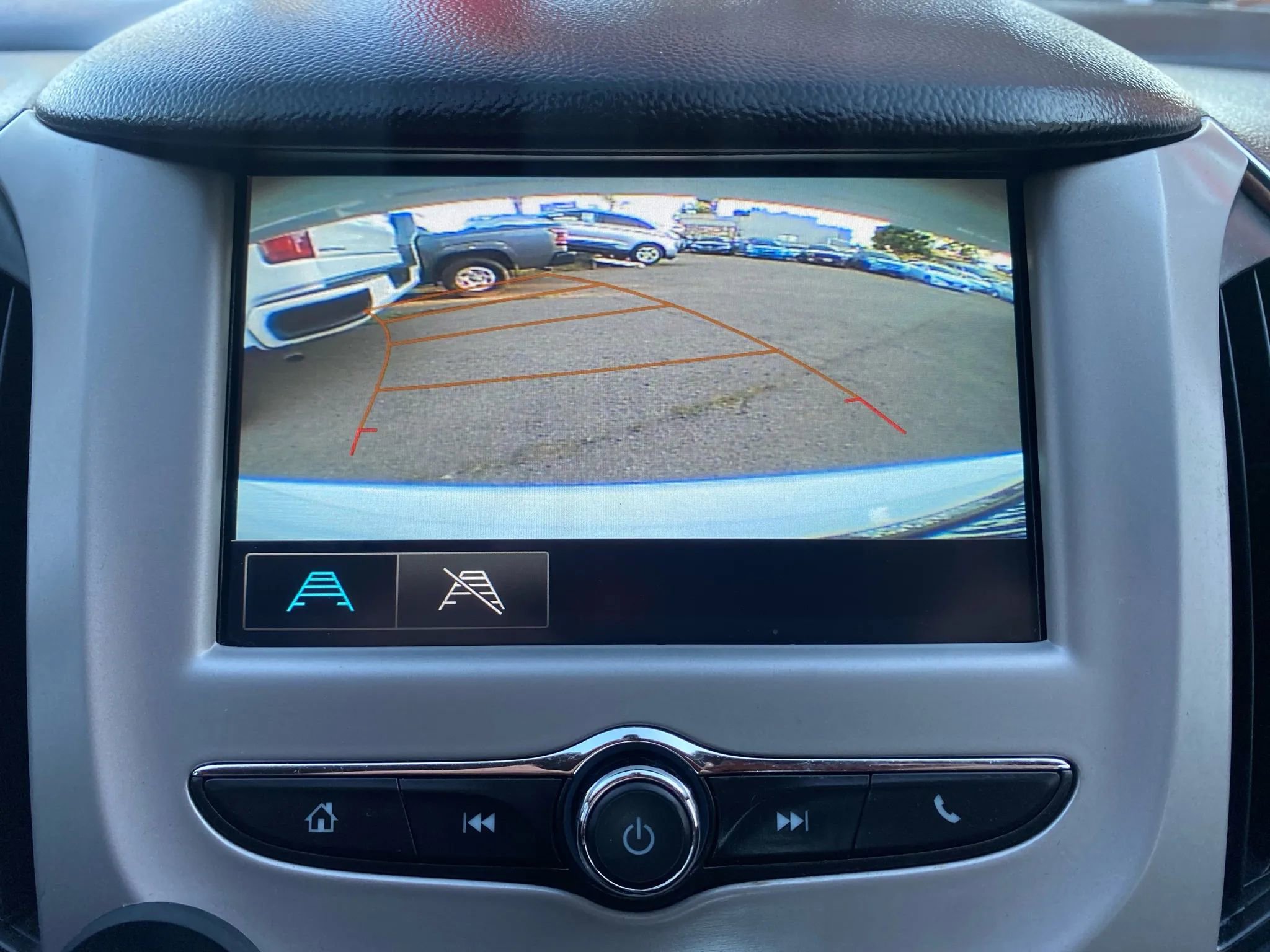 Used 2018 Chevrolet Cruze LS image 15