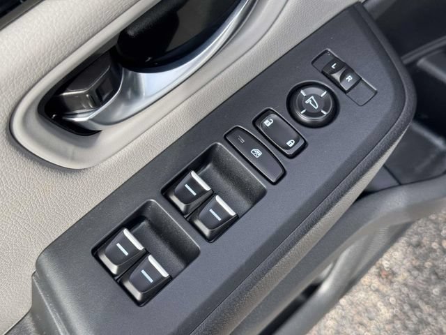 Certified 2023 Honda Pilot LX image 16