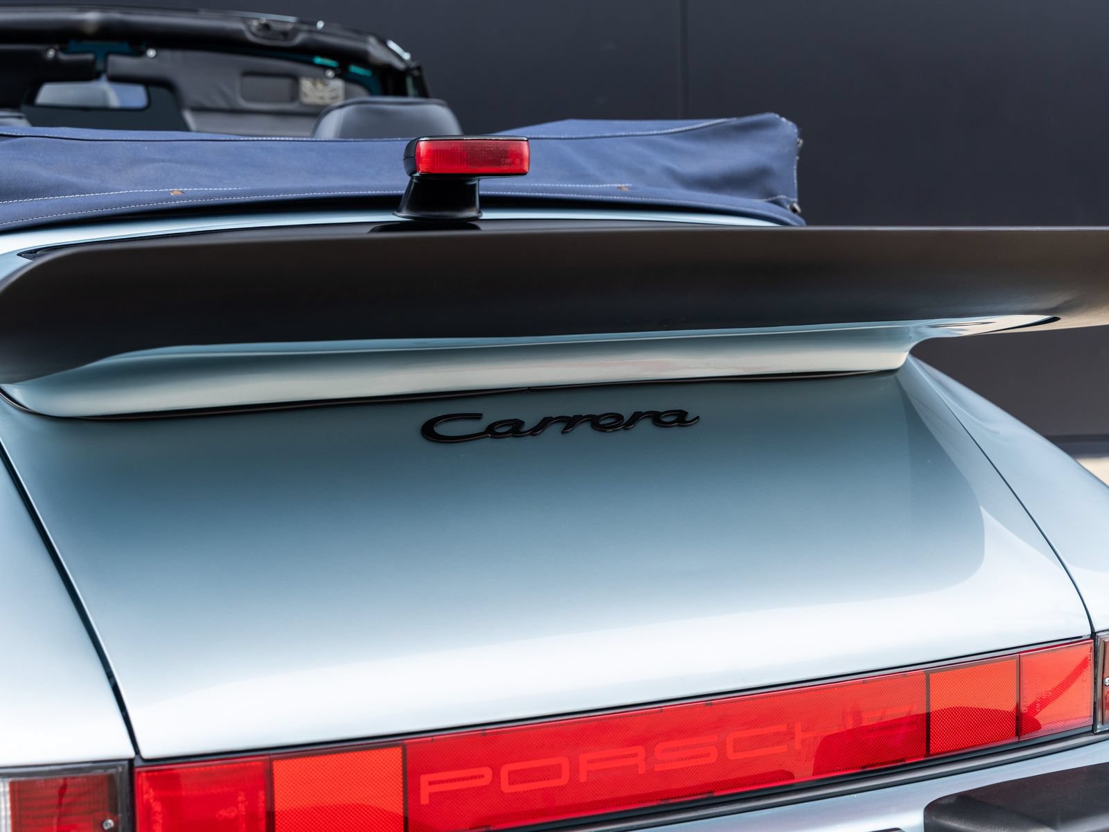 Used 1988 Porsche 911 Carrera RWD image 18