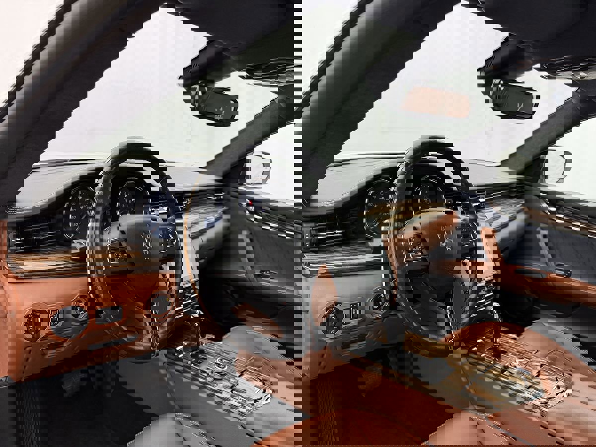 Used 2017 Maserati Quattroporte S GranLusso Q4 image 8