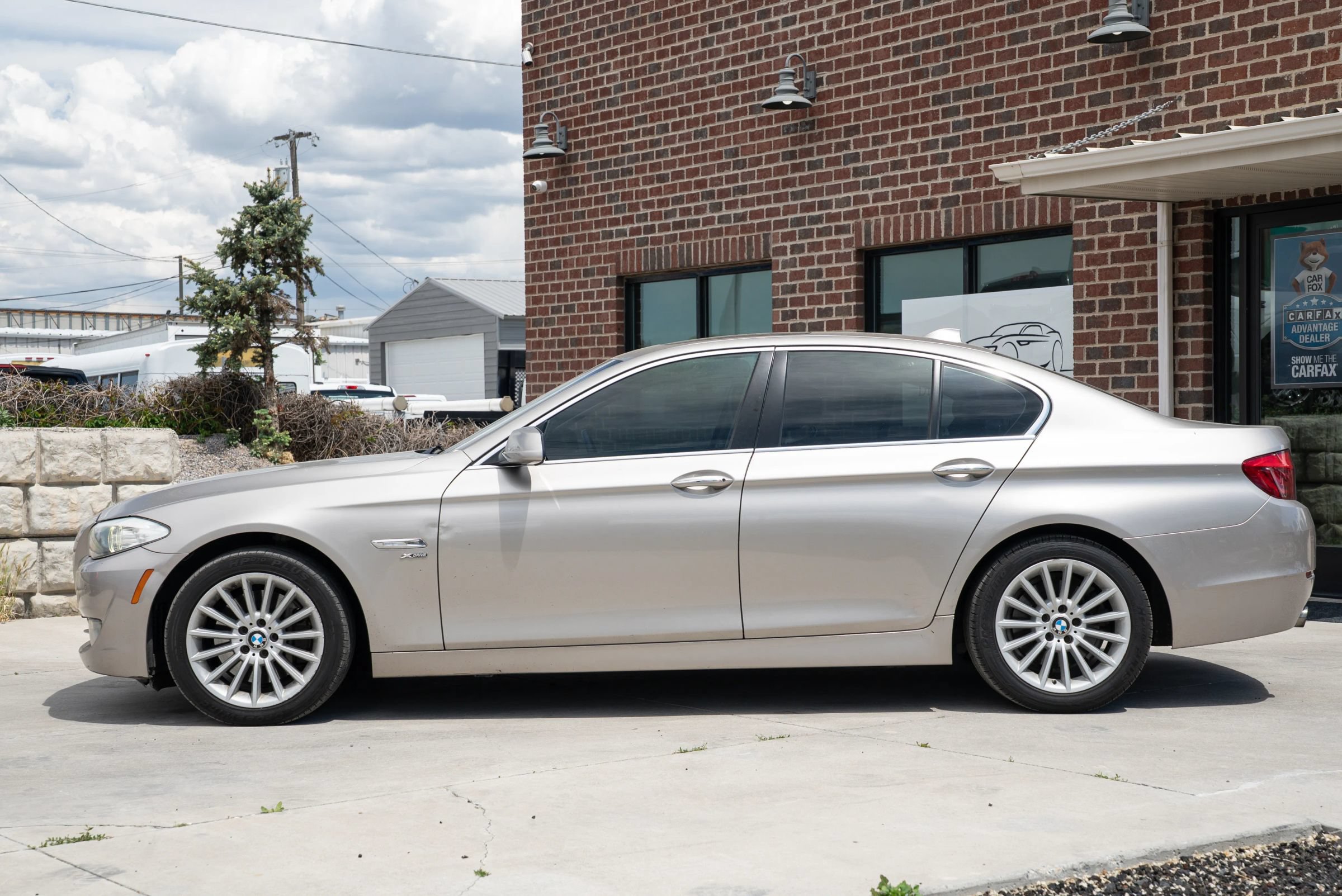 Used 2012 BMW 535i xDrive Sedan AWD/4WD image 3