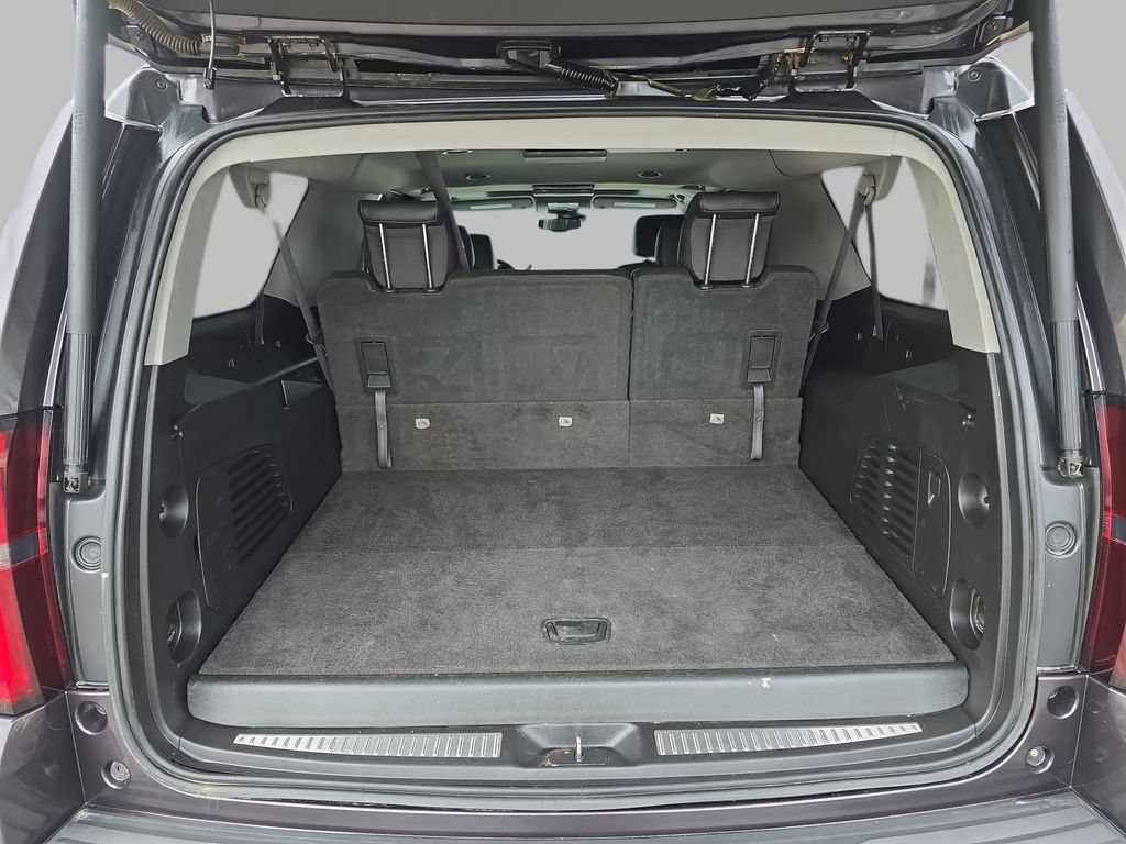 Used 2016 Chevrolet Suburban LT AWD/4WD image 13