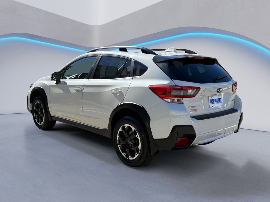 Used 2021 Subaru Crosstrek 2.0i Premium w/ Moonroof Package image 5