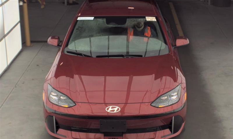 Used 2023 Hyundai Ioniq 6 SEL RWD image 2