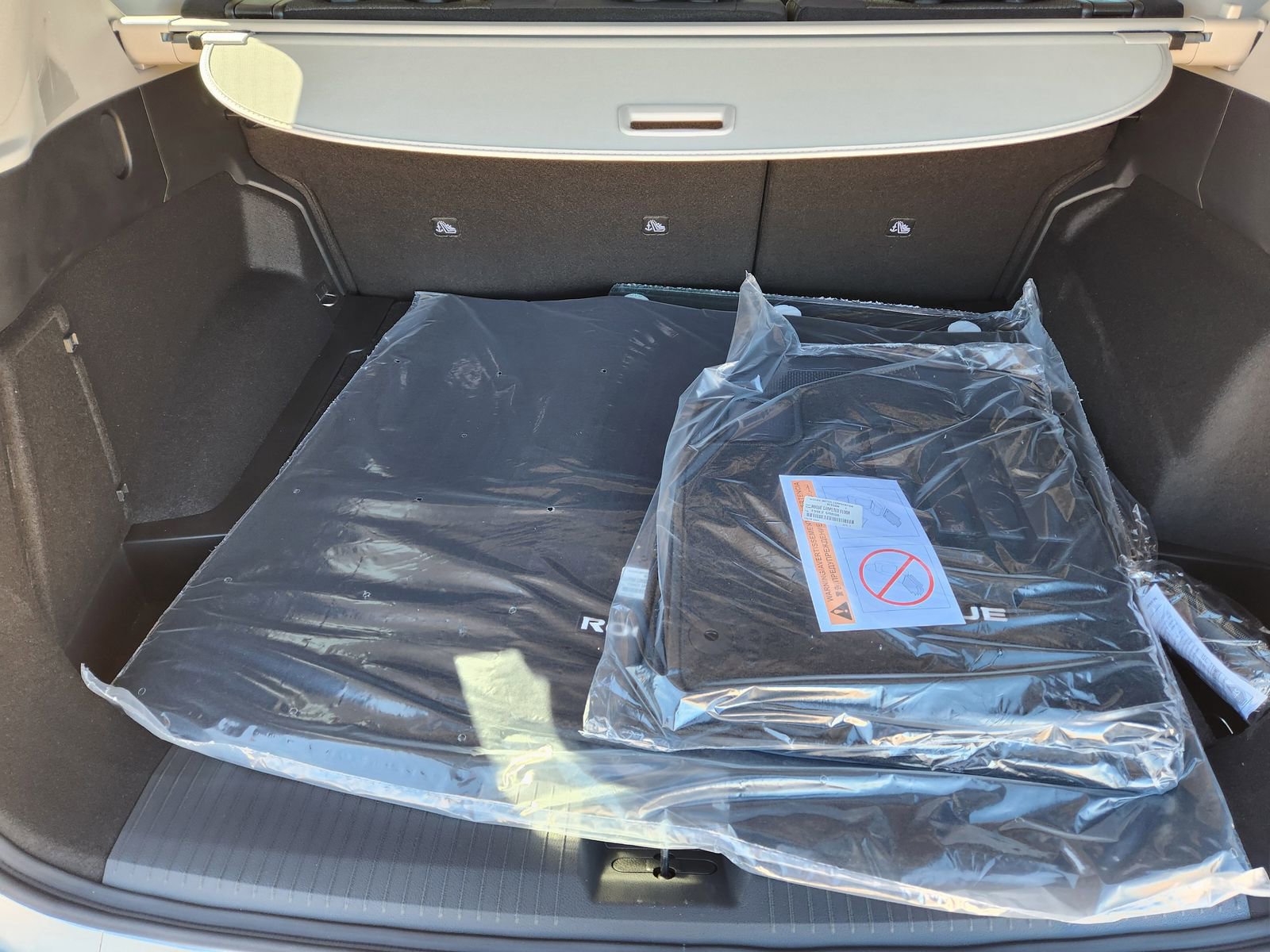 New 2026 Nissan Rogue SV w/ Cold Weather Package FWD image 28