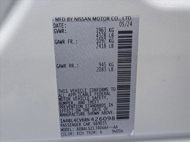Used 2024 Nissan Altima 2.5 SR w/ SR Premium Package FWD image 20