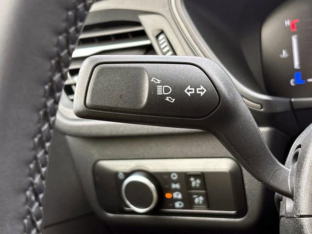 Used 2025 Ford Escape Active w/ Cold Weather Package image 27