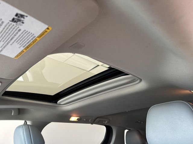 Used 2021 Toyota Sienna Limited AWD/4WD image 14