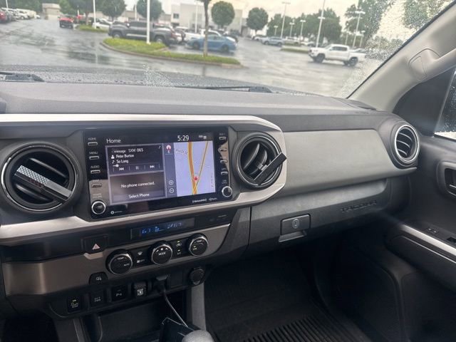 Used 2022 Toyota Tacoma SR5 RWD image 13