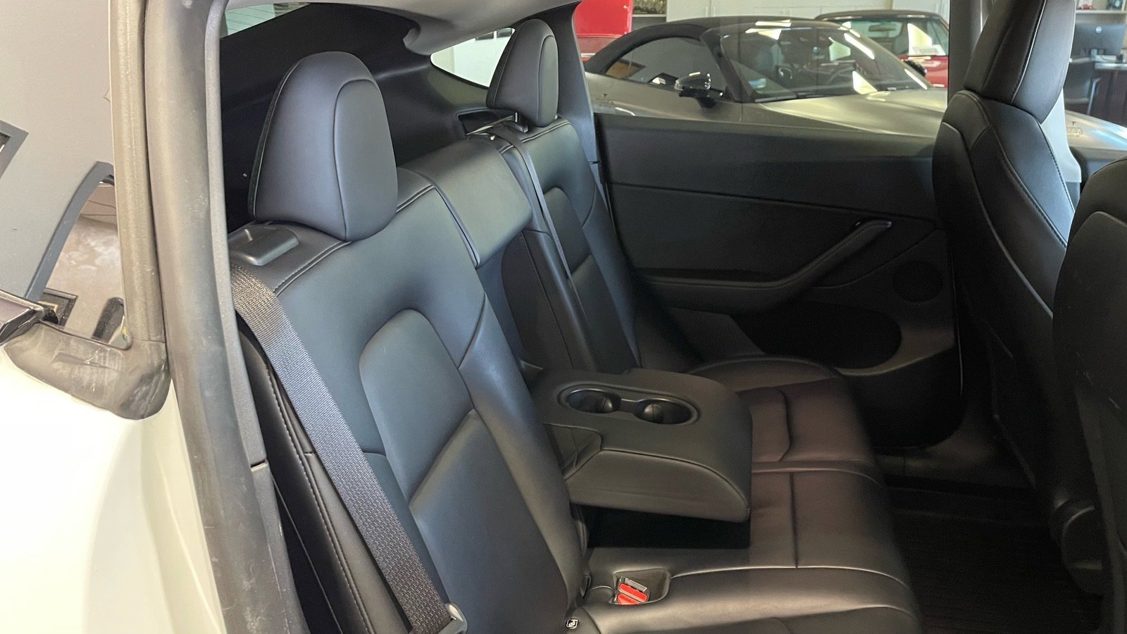 Used 2021 Tesla Model Y Long Range image 46