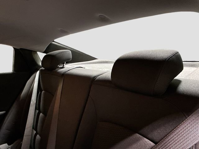 Used 2023 Chevrolet Malibu RS image 24