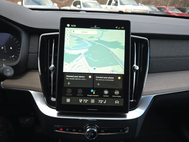 New 2026 Volvo XC90 B6 Plus w/ Protection Package Premier image 31