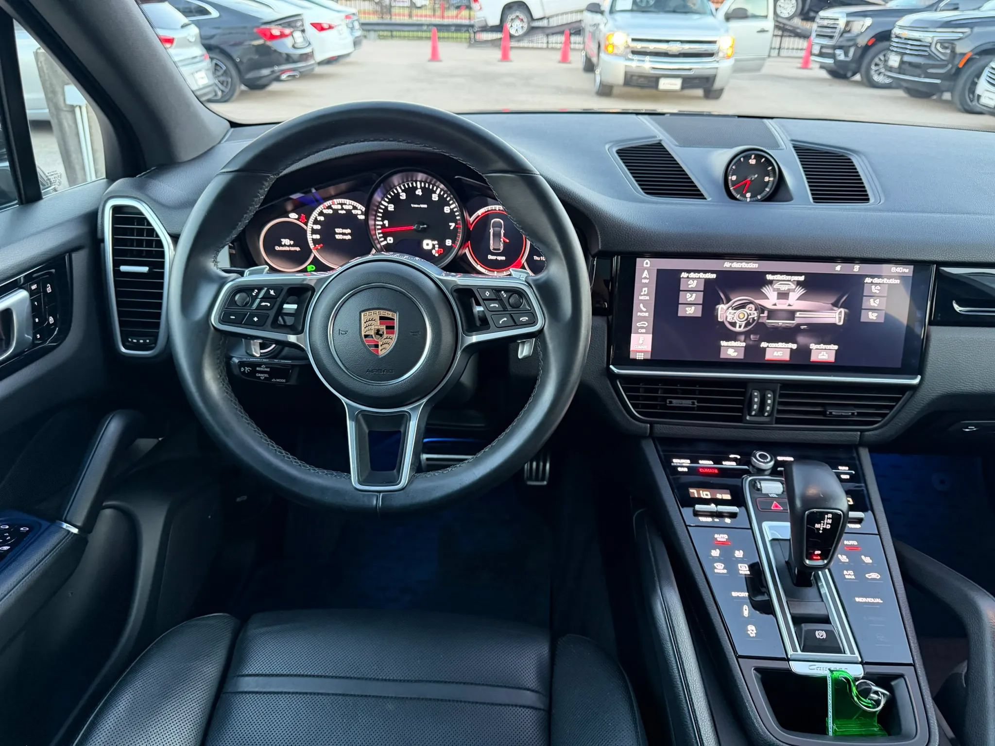 Used 2019 Porsche Cayenne S AWD/4WD image 34