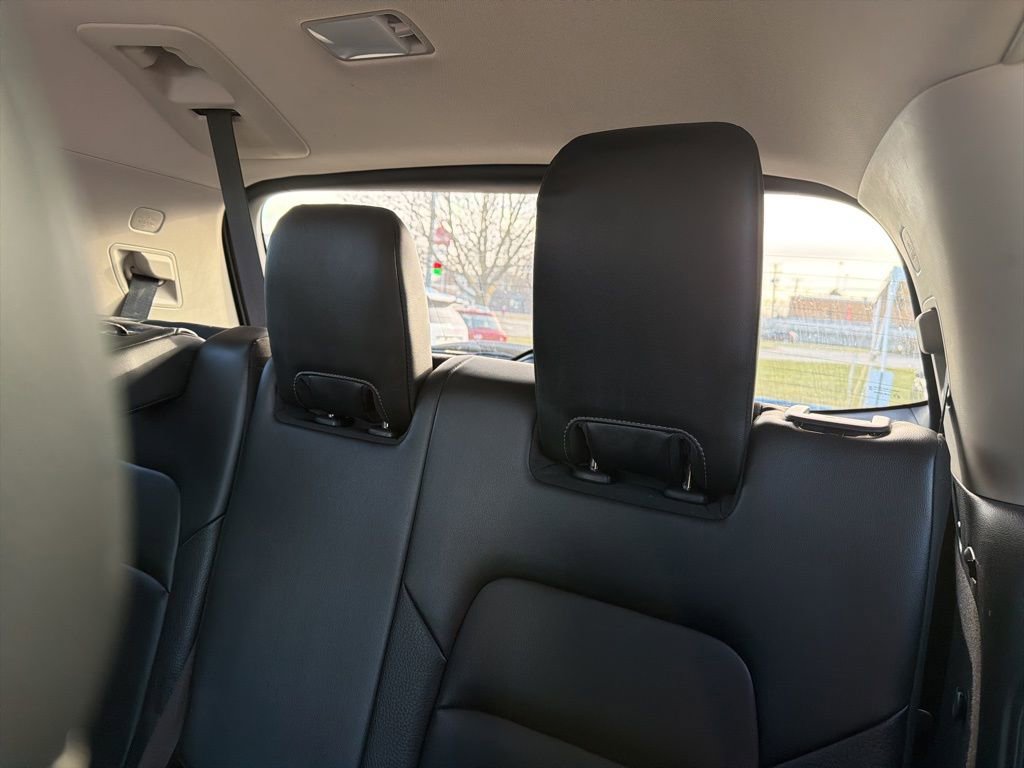 Used 2023 Nissan Pathfinder SL w/ SL Premium Package image 15