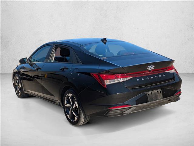 Used 2023 Hyundai Elantra SEL w/ Convenience Package image 7
