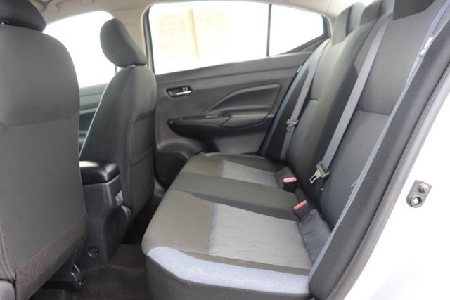 Used 2025 Nissan Versa SV FWD image 13
