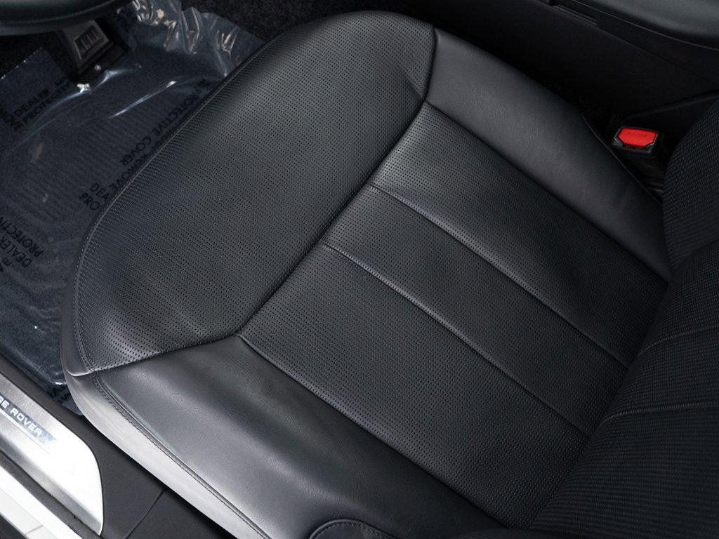 Used 2023 Land Rover Range Rover SV image 19