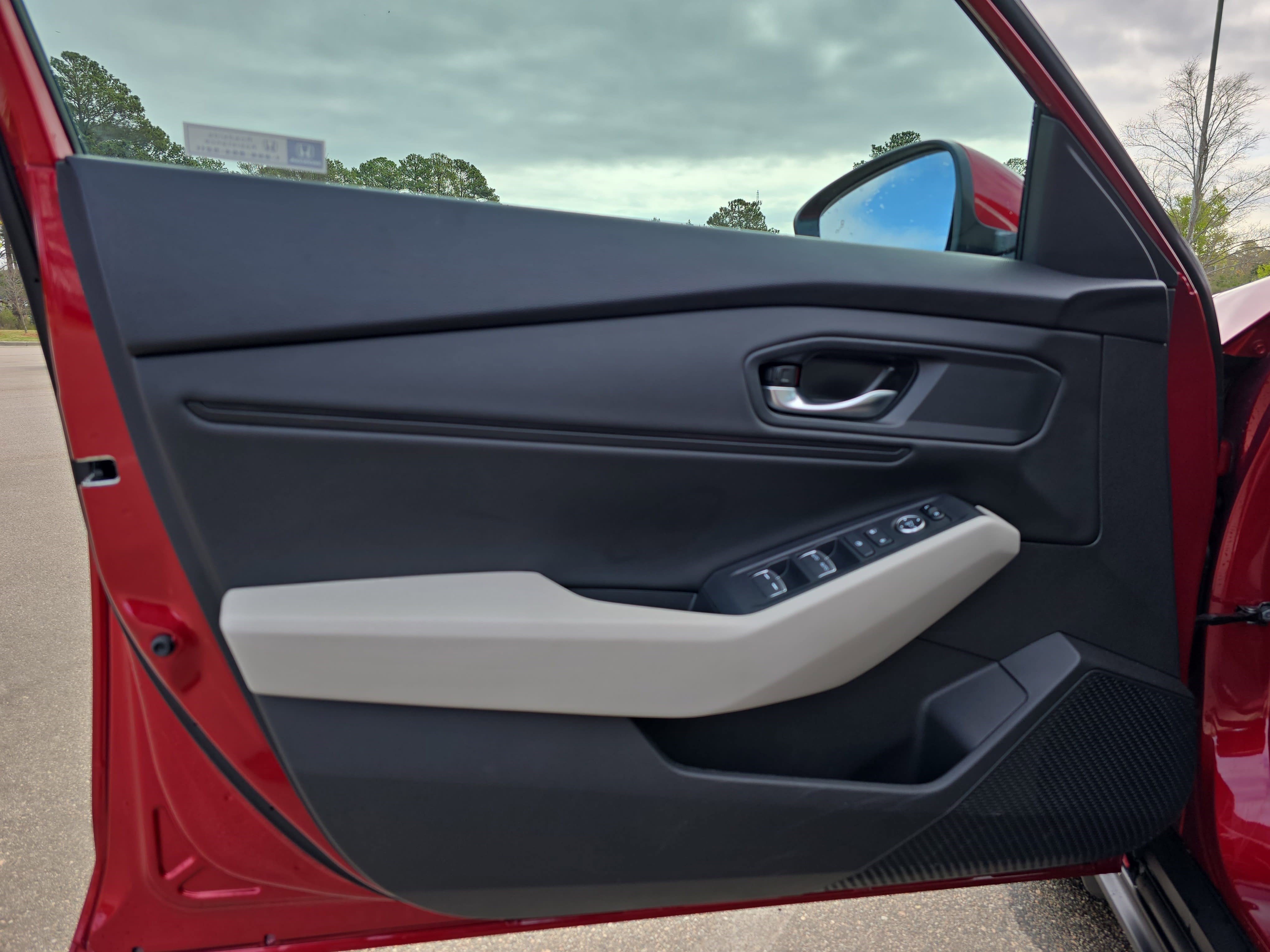 Used 2024 Honda Accord EX image 26