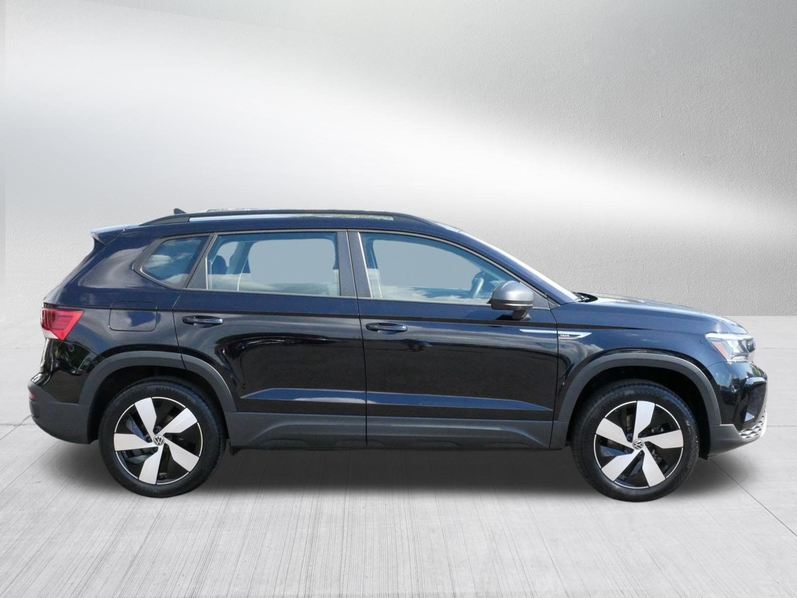Certified 2024 Volkswagen Taos S AWD/4WD image 8