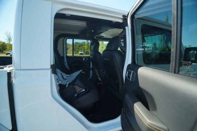 New 2025 Jeep Gladiator Sport image 20