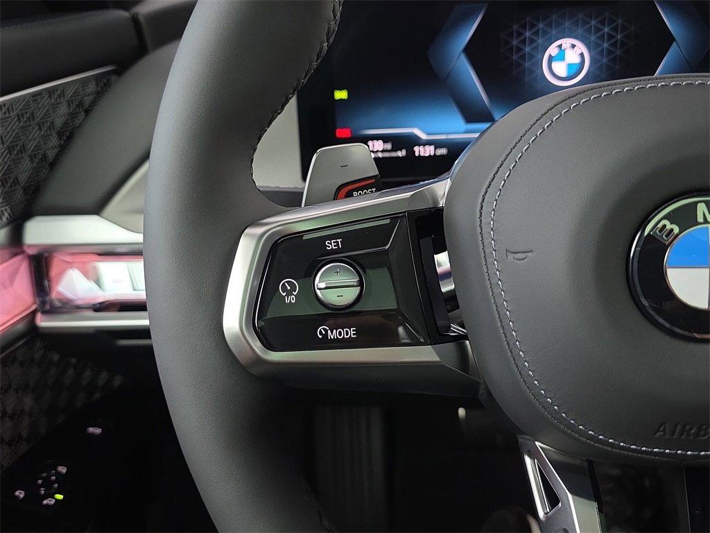 New 2026 BMW 740i xDrive w/ Executive Package image 17