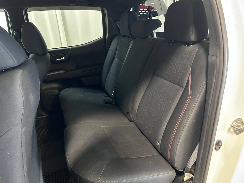 Used 2019 Toyota Tacoma TRD Sport RWD image 20
