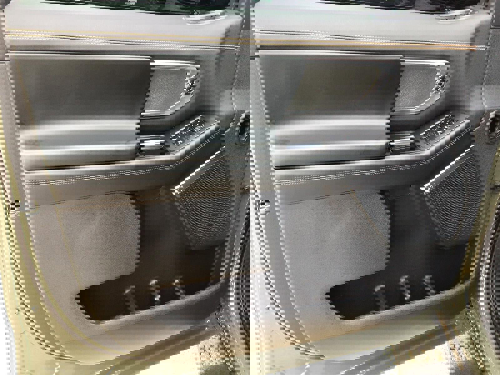 New 2025 Ford Expedition Tremor image 18