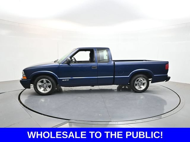 Used 2003 Chevrolet S10 Pickup LS w/ LS Preferred Equipment Group RWD image 4