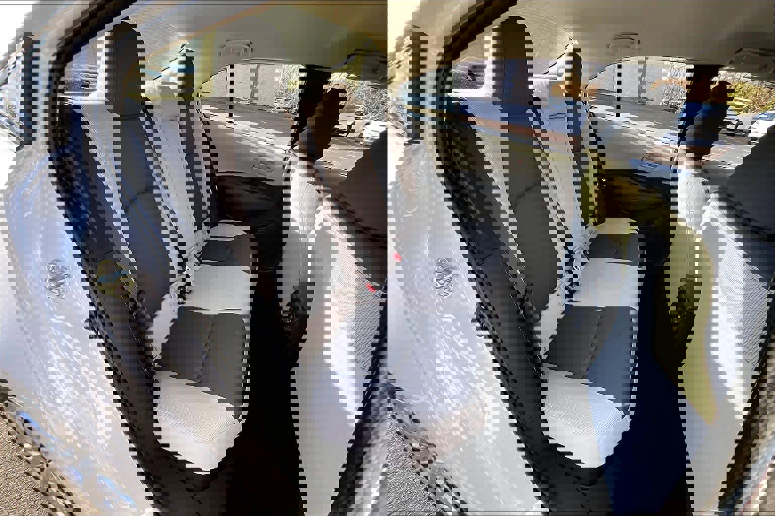 Certified 2025 Toyota Corolla LE image 18