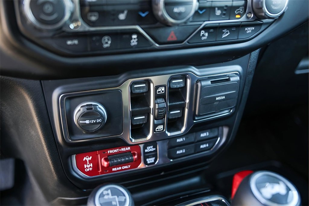 Used 2021 Jeep Wrangler Unlimited Rubicon image 18