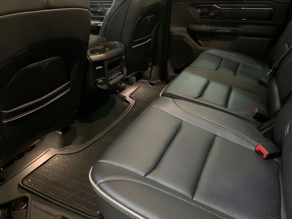 Used 2024 RAM 1500 Limited image 15