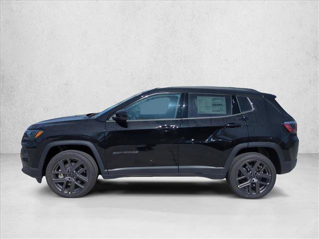 New 2026 Jeep Compass Latitude AWD/4WD image 4