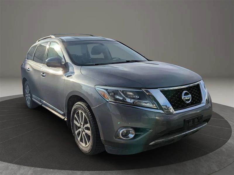 Used 2018 Nissan Pathfinder SV image 6