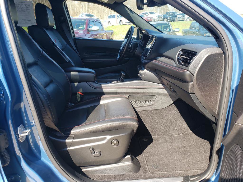 Used 2025 Dodge Durango GT image 17
