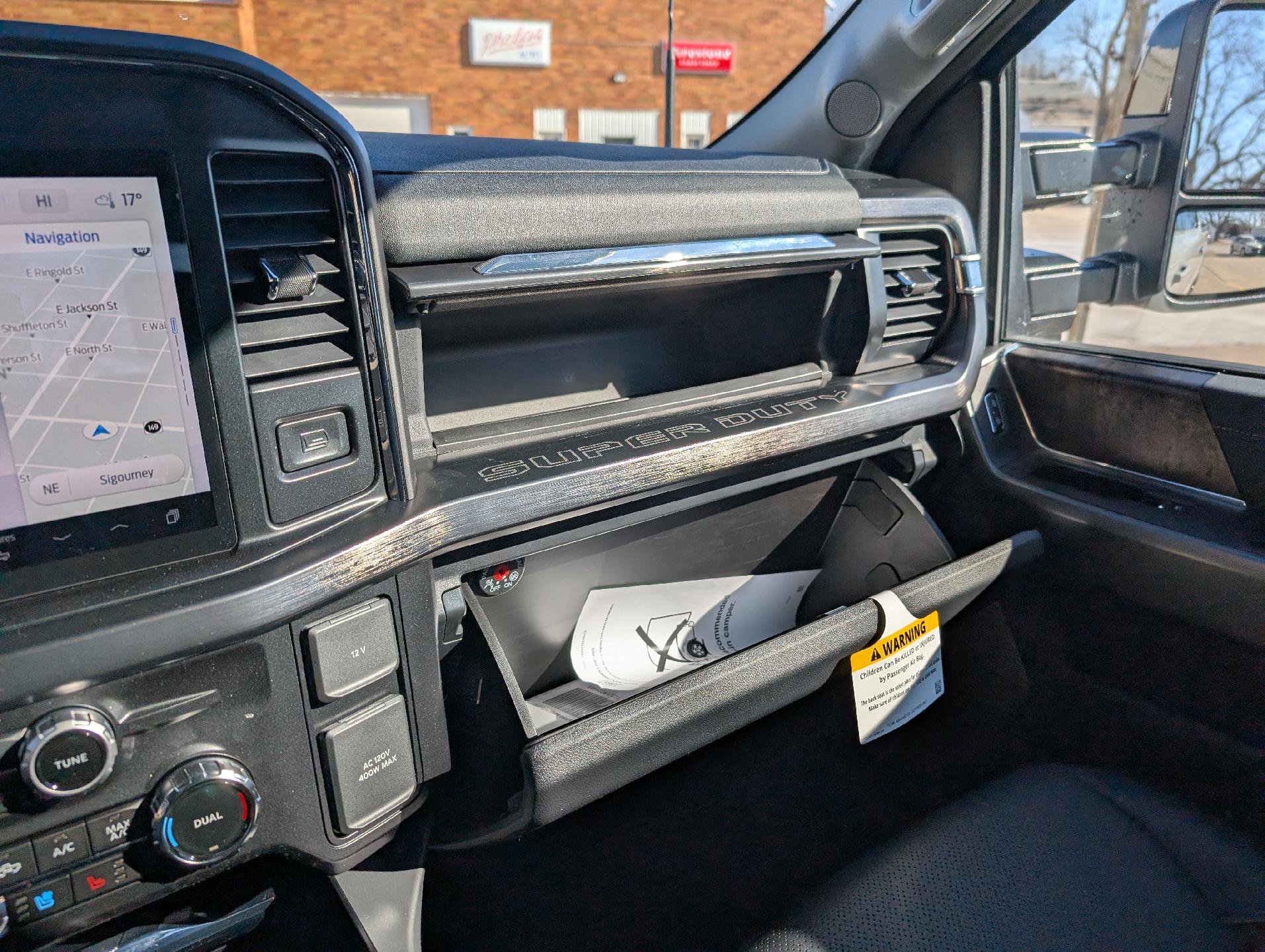 New 2026 Ford F250 Lariat w/ Black Appearance Package image 25