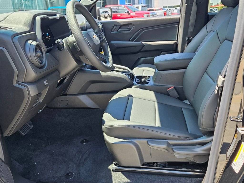 New 2026 Chevrolet Colorado W/T w/ Advanced Trailering Package AWD/4WD image 3