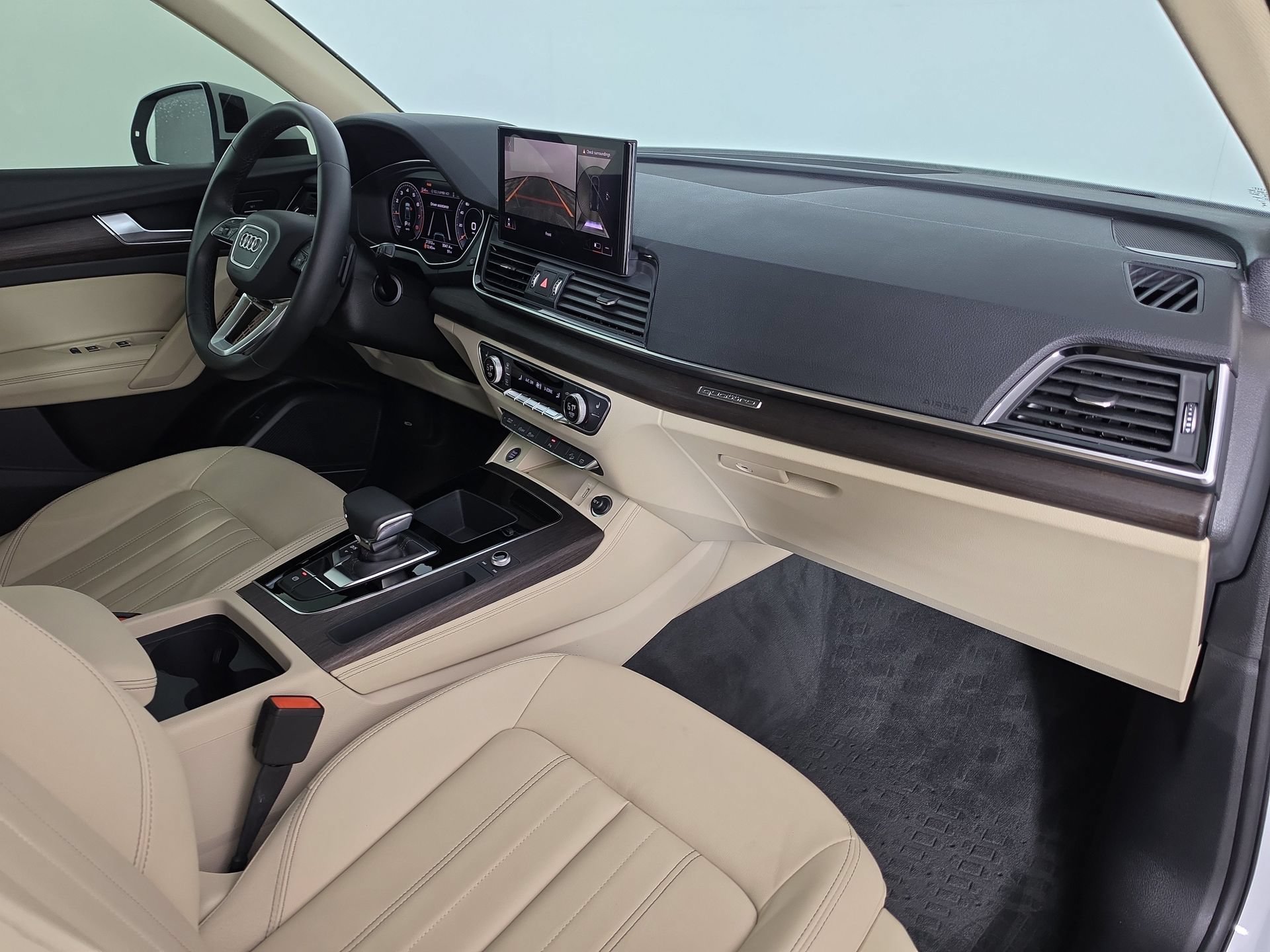 Certified 2023 Audi Q5 2.0T Premium Plus w/ Premium Plus Package AWD/4WD image 43
