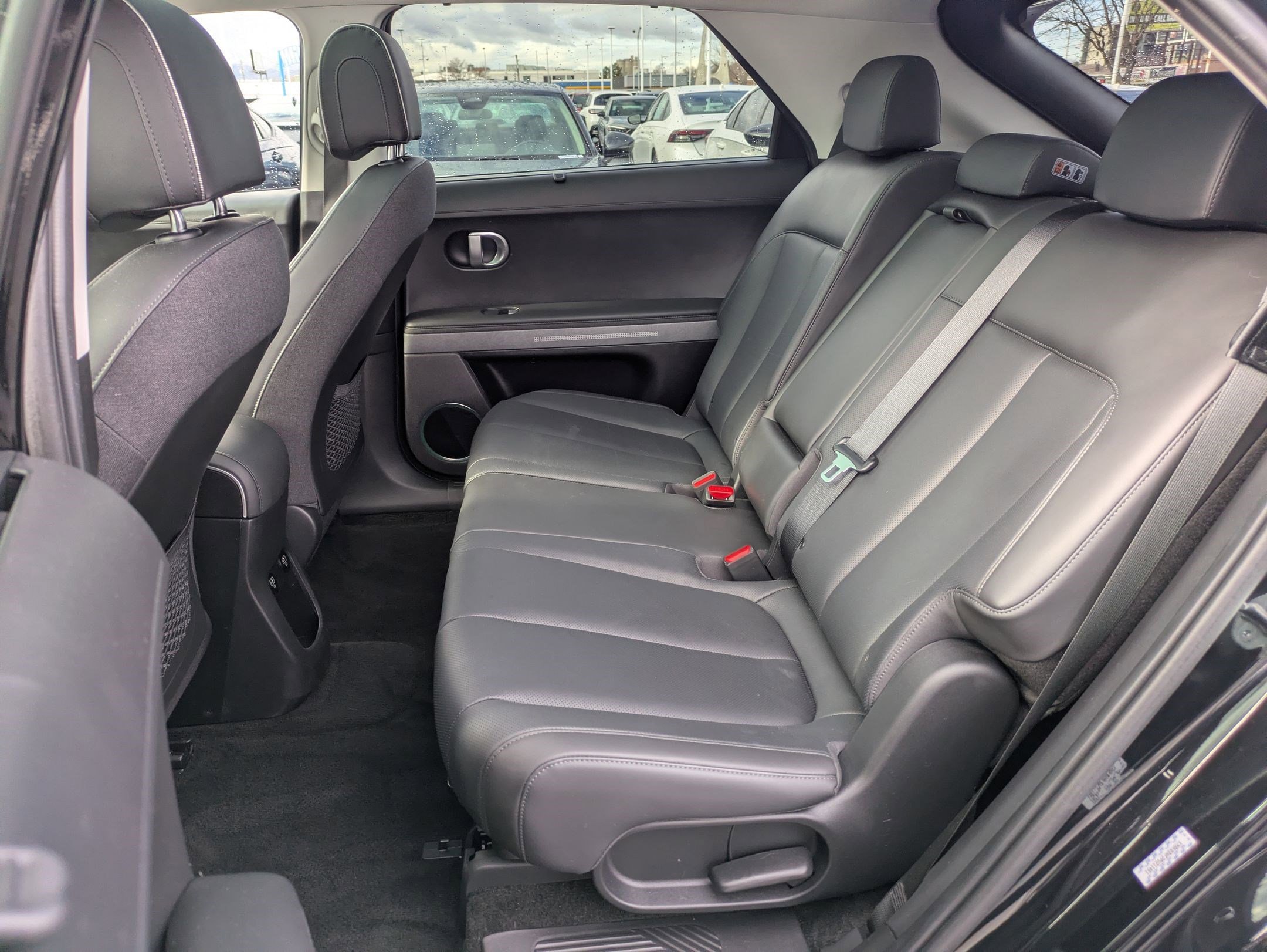 Used 2023 Hyundai Ioniq 5 Limited image 31