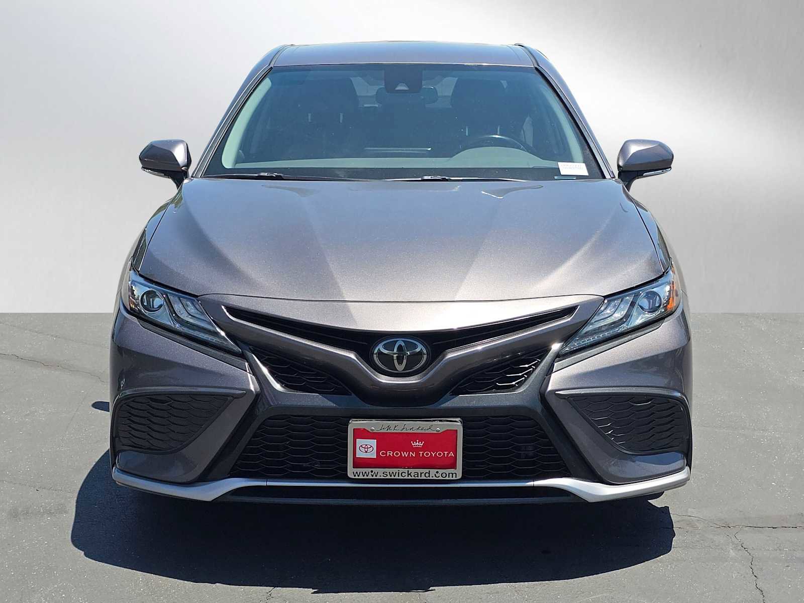 Used 2022 Toyota Camry XSE w/ Carpet Mat Package (TMS) FWD image 8