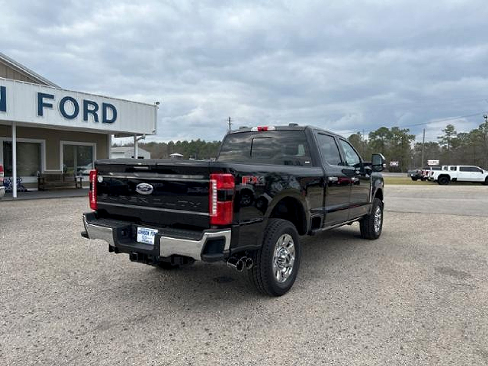 New 2024 Ford F250 Lariat w/ Lariat Ultimate Package image 9