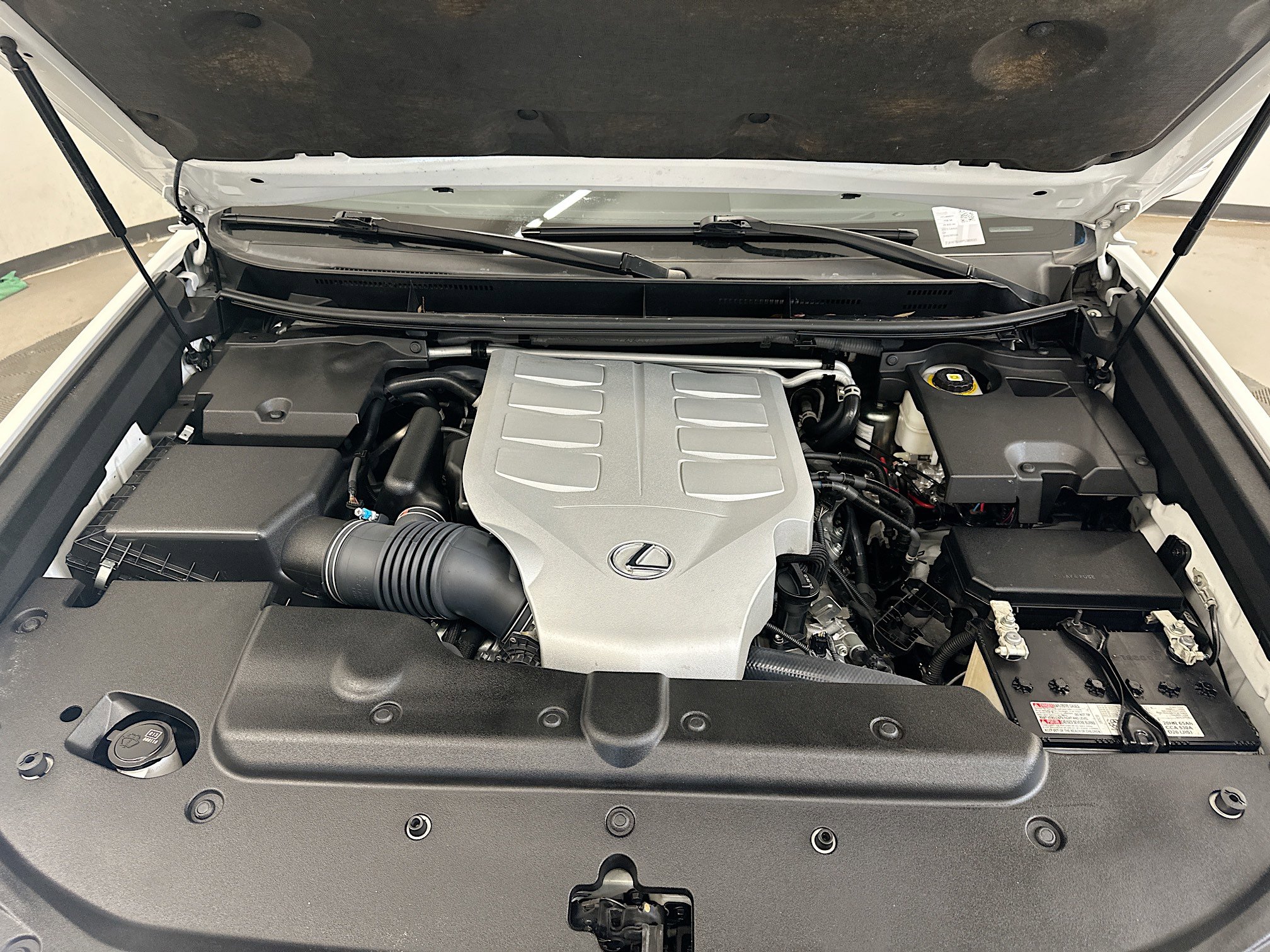 Used 2023 Lexus GX 460 Premium image 35