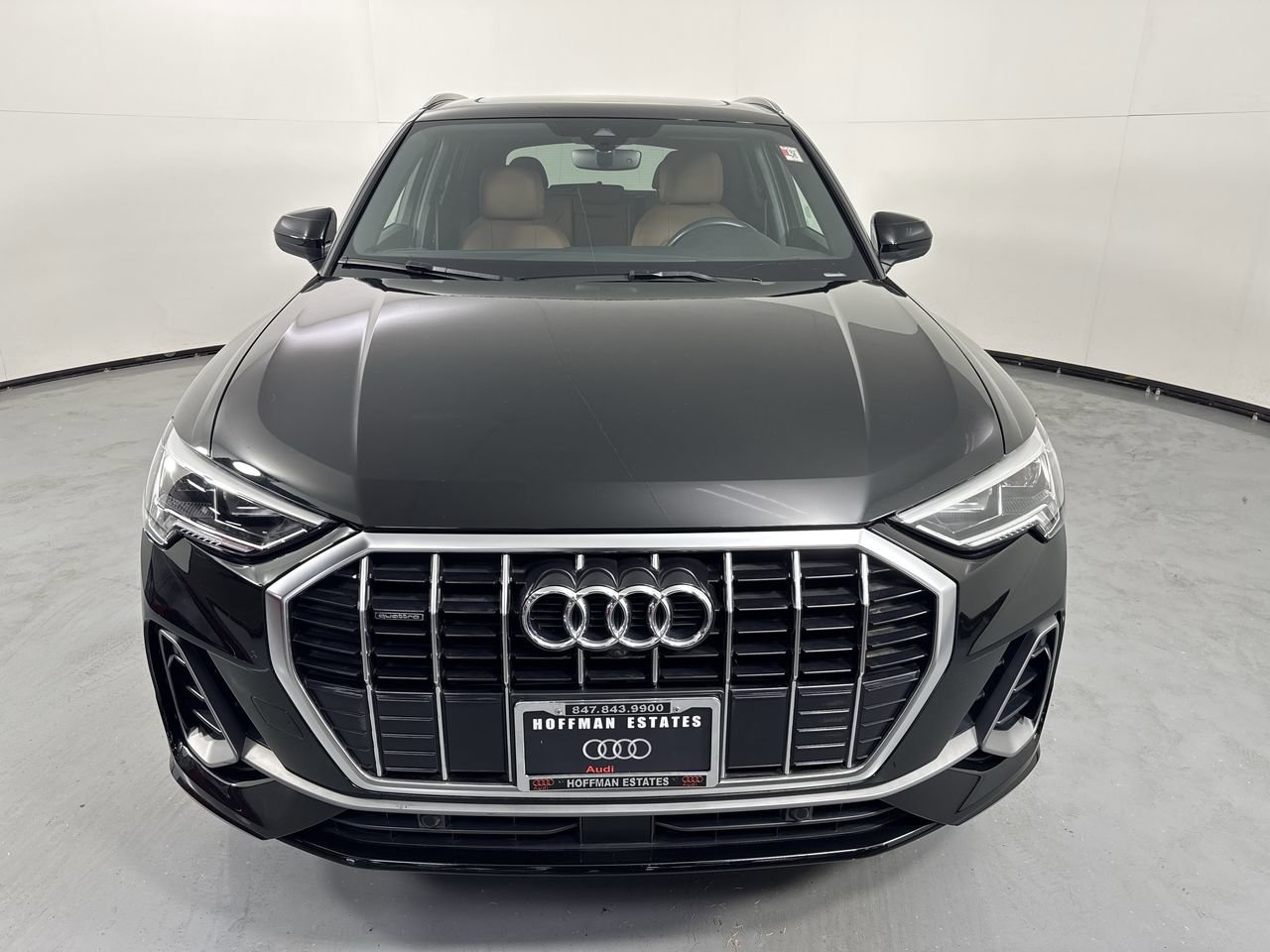 Used 2022 Audi Q3 2.0T Premium Plus w/ Premium Plus Package AWD/4WD image 4
